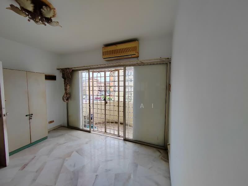 Apartment for Sale at Subang Perdana Goodyear Court 3 - Kim Lai - Balcony - PropertyGuru.com.my