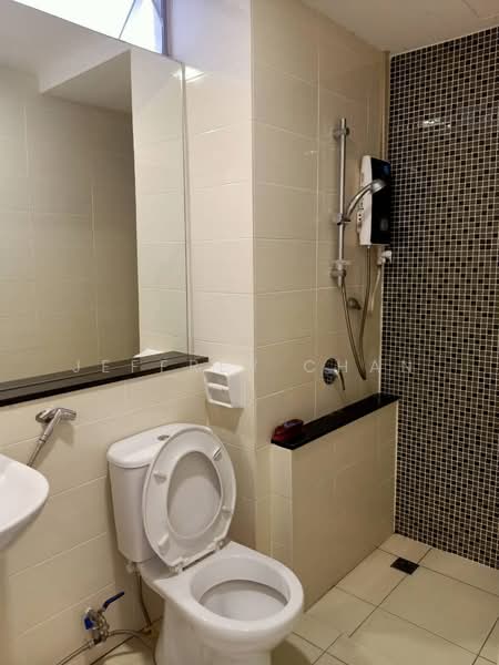 Kondominium untuk Disewa di All Seasons Park - Jeffrey Chan - Bathroom - PropertyGuru.com.my