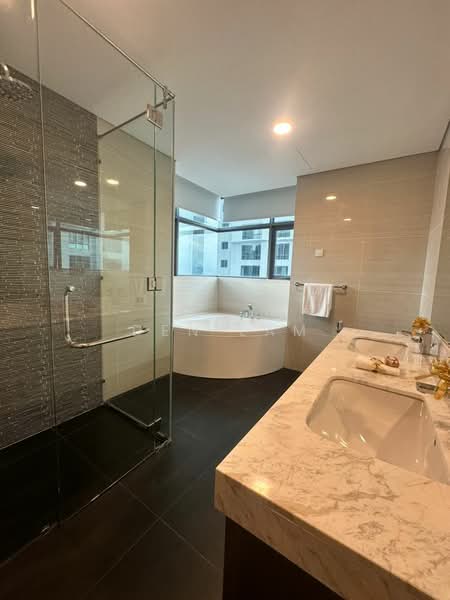 Condominium for Sale at Capella Embassy (D'Rapport Residences) - Den Lam - Bathroom - PropertyGuru.com.my