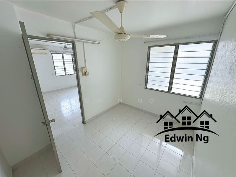 Rumah Flat untuk Dijual di Taman Lip Sin Block 1, 3 & 5 - Edwin Ng - Interior - PropertyGuru.com.my
