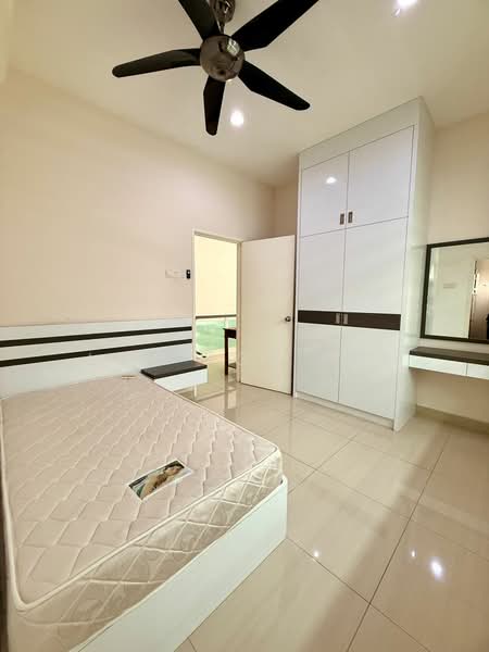 Cluster House for Sale in Johor Bahru (Johor) - Loh Kok Hui - Bedroom - PropertyGuru.com.my