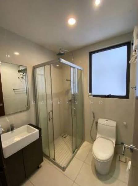 Condominium for Rent at Bay Laurel @ Country Garden Danga Bay - Darren Ho - Bathroom - PropertyGuru.com.my