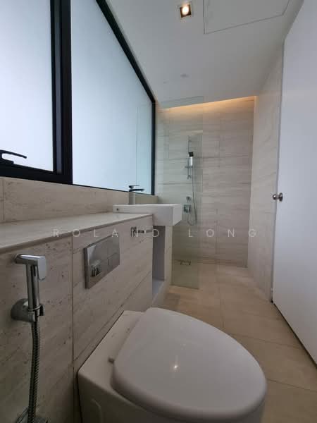 Servis Apartment untuk Disewa di Lumi Tropicana Serviced Residence - Roland Long - Bathroom - PropertyGuru.com.my