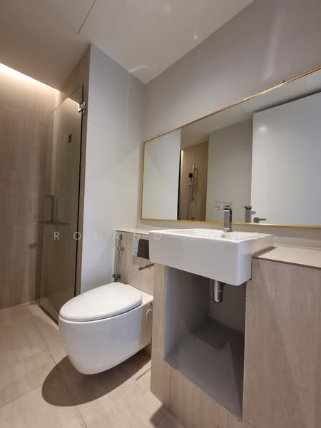 Servis Apartment untuk Disewa di Lumi Tropicana Serviced Residence - Roland Long - Bathroom - PropertyGuru.com.my