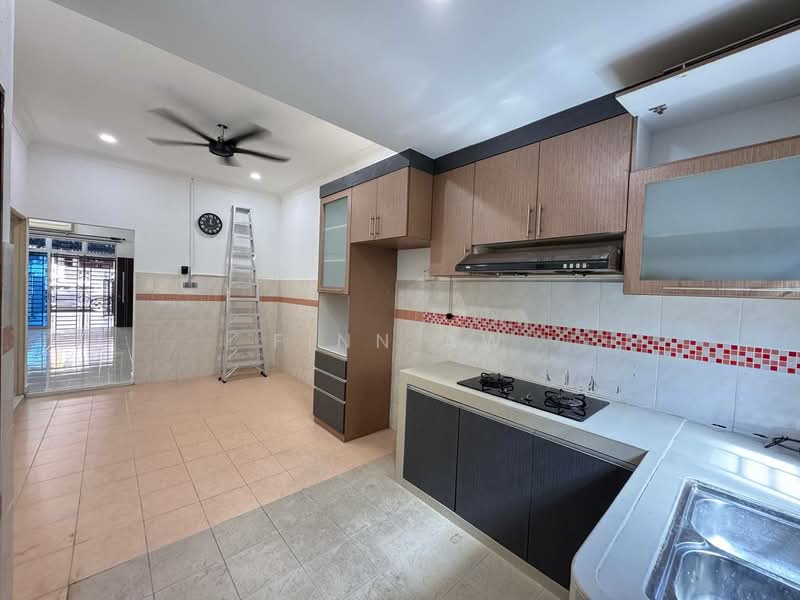 2-storey Terraced House for Sale in Bandar Jaya Putra (Johor Bahru) - Finn Aw - Kitchen - PropertyGuru.com.my