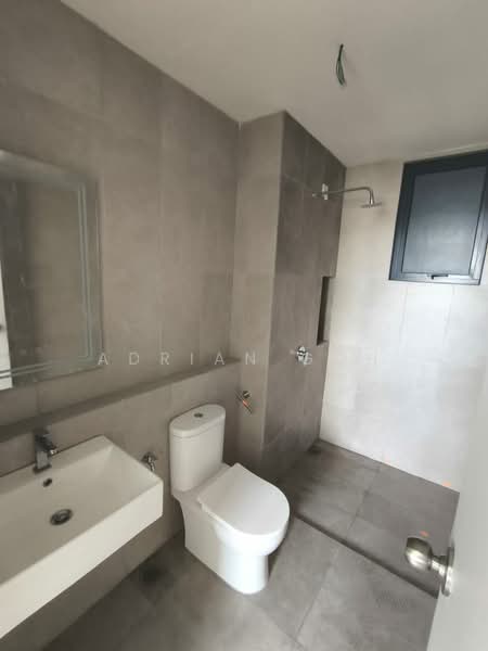 Service Residence for Sale at D'Sini Residences - Adrian Goh - Bathroom - PropertyGuru.com.my
