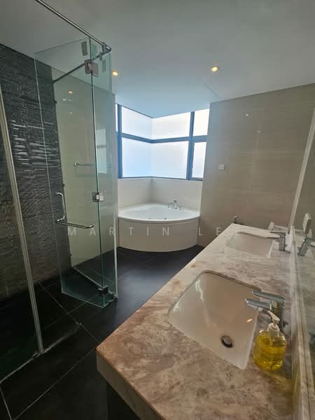 Kondominium untuk Disewa di Capella Embassy (D'Rapport Residences) - Martin Lee - Bathroom - PropertyGuru.com.my