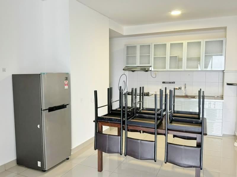 Service Residence for Sale at D'Ambience Residences (Pangsapuri Ikatan Flora) - Fu Guan - Kitchen - PropertyGuru.com.my