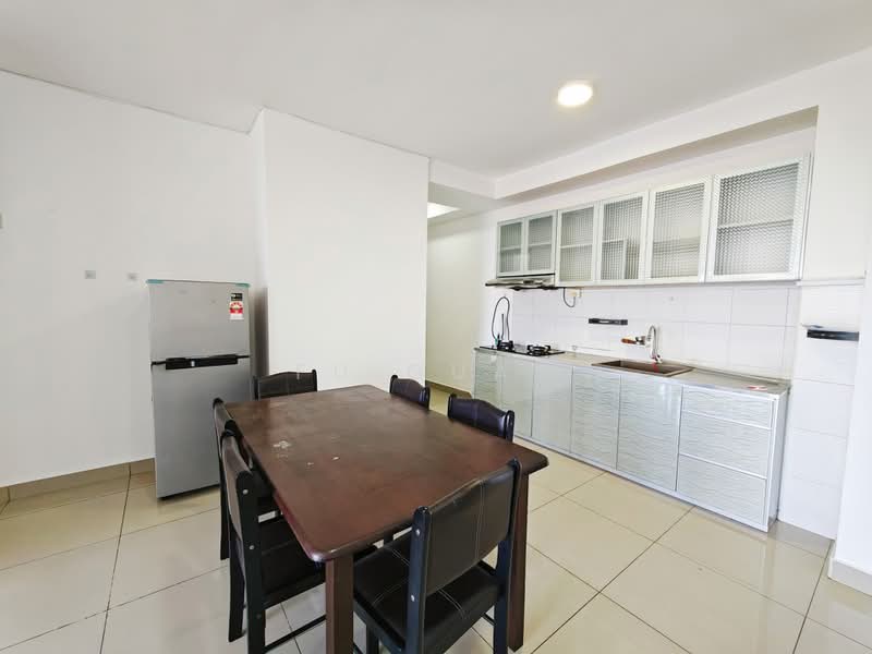 Service Residence for Sale at D'Ambience Residences (Pangsapuri Ikatan Flora) - Fu Guan - Kitchen - PropertyGuru.com.my