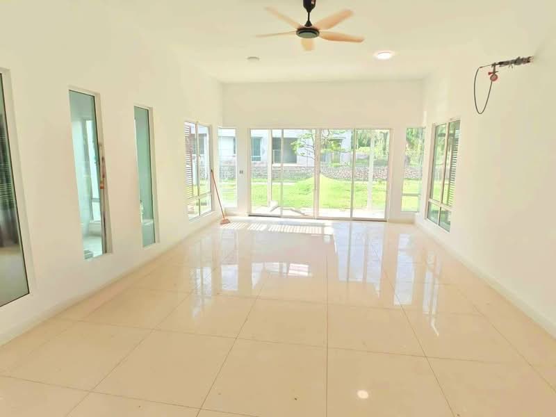 Rumah Banglo untuk Dijual di East Ledang (Iskandar Puteri (Nusajaya)) - Heston Lai - Living Room - PropertyGuru.com.my