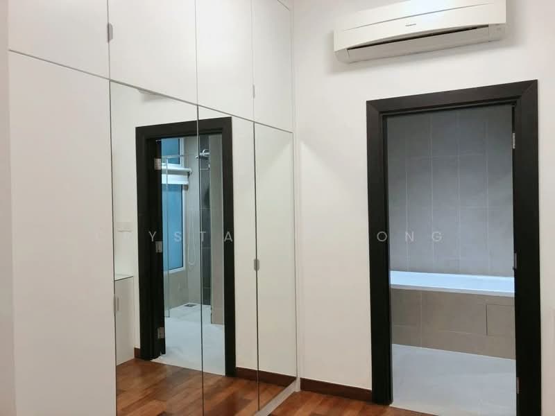 Condominium for Rent at Gurney Paragon - Crystal Choong - Bathroom - PropertyGuru.com.my
