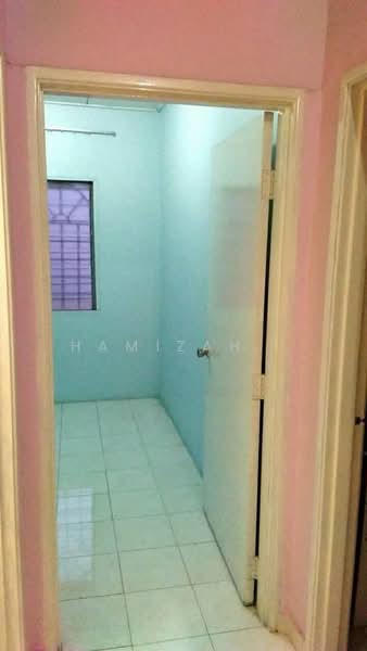 Rumah Teres untuk Dijual di Bandar Tasik Puteri (Rawang) - Hamizah . - Interior - PropertyGuru.com.my