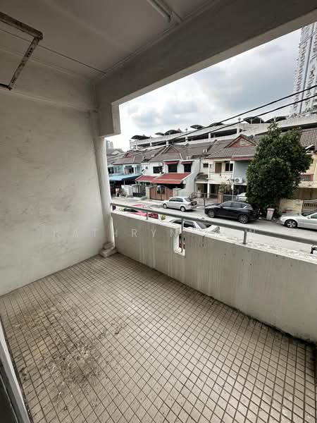 2-storey Terraced House for Sale in Bandar Sunway (Sunway) - Kathryn Low - PropertyGuru.com.my
