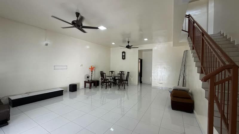 Rumah Teres 2 Tingkat untuk Disewa di Johor Bahru (Johor) - Chloe Ying - Living Room - PropertyGuru.com.my