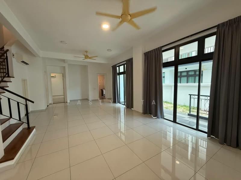 Cluster House for Rent in Eco Botanic (Iskandar Puteri (Nusajaya)) - Jaslyn Tan - Living Room - PropertyGuru.com.my