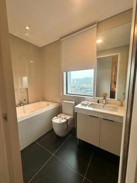 Condominium for Sale at Capella Embassy (D'Rapport Residences) - Den Lam - Bathroom - PropertyGuru.com.my