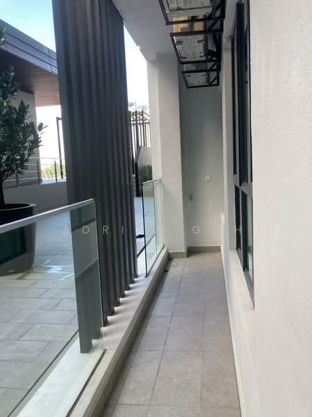Servis Apartment untuk Disewa di The Glenz @ Glenmarie - Adrian Goh - Balcony - PropertyGuru.com.my