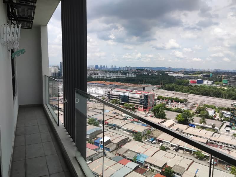 Service Residence for Rent at The Glenz @ Glenmarie - Adrian Goh - Balcony - PropertyGuru.com.my