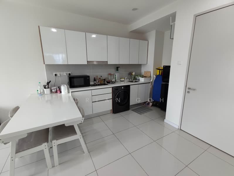Service Residence for Rent at The Glenz @ Glenmarie - Adrian Goh - Kitchen - PropertyGuru.com.my