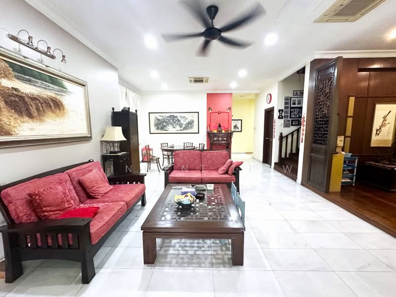 Rumah Berkembar untuk Dijual di Tropicana Golf & Country Resort (Tropicana) - Vincent Liaw - Living Room - PropertyGuru.com.my