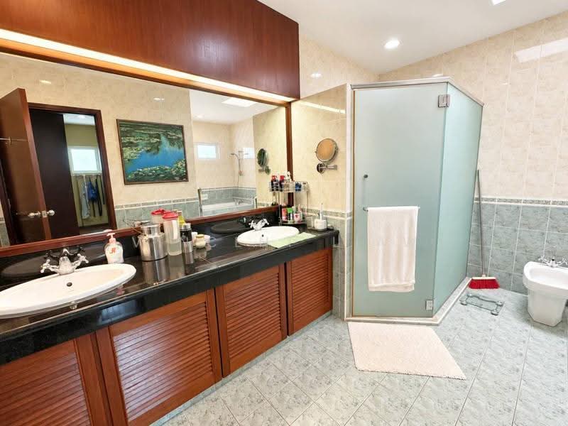 Semi-Detached House for Sale in Tropicana (Selangor) - Vincent Liaw - Bathroom - PropertyGuru.com.my