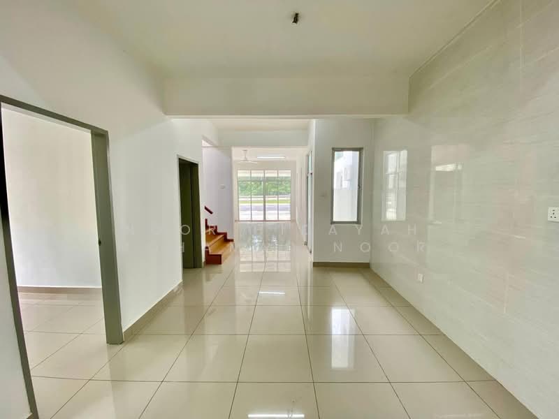 Semi-Detached House for Sale in Seksyen U15 (Shah Alam) - Noor Hidayah Mohamad Noor - Interior - PropertyGuru.com.my