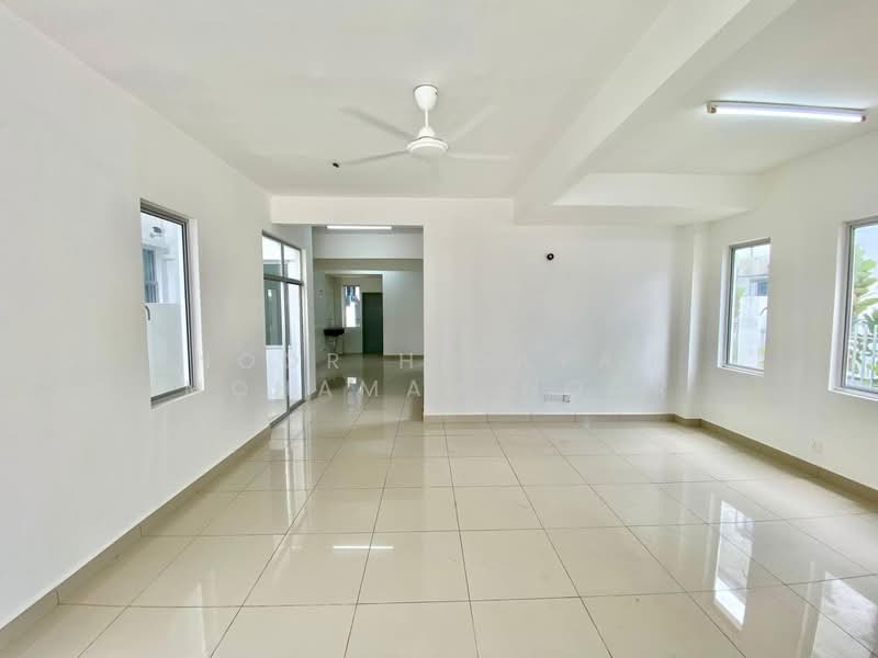 Semi-Detached House for Sale in Seksyen U15 (Shah Alam) - Noor Hidayah Mohamad Noor - Living Room - PropertyGuru.com.my