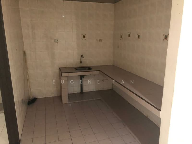 2-storey Terraced House for Sale in Subang Jaya (Selangor) - Eugene Tan - Kitchen - PropertyGuru.com.my