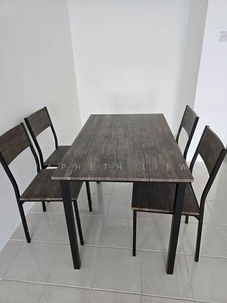 Pangsapuri untuk Disewa di Residensi Menggatal - Japheth Liew - Dining Room - PropertyGuru.com.my