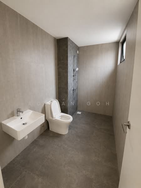 Servis Apartment untuk Disewa di Residensi Dian II - Adrian Goh - Bathroom - PropertyGuru.com.my