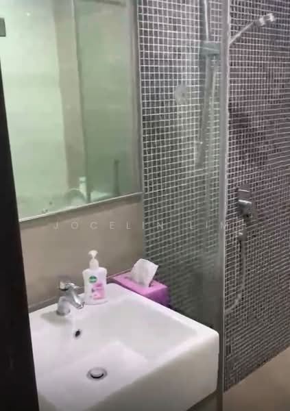 Pangsapuri untuk Disewa di V Residence Suites @ Sunway Velocity - Jocelin Lim - Bathroom - PropertyGuru.com.my