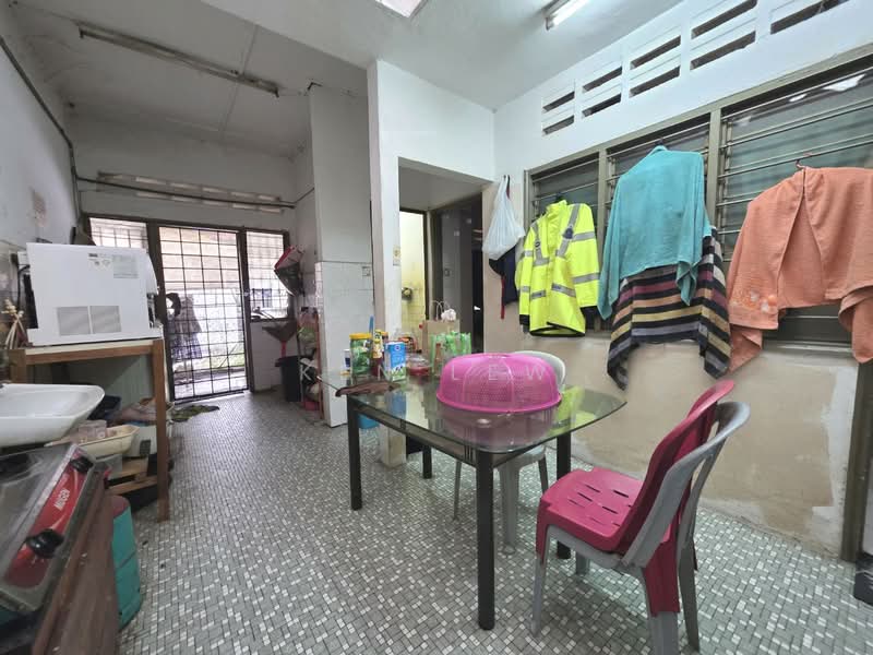 1-storey Terraced House for Sale in Taman Maluri (Cheras) - Ken Lew - Kitchen - PropertyGuru.com.my