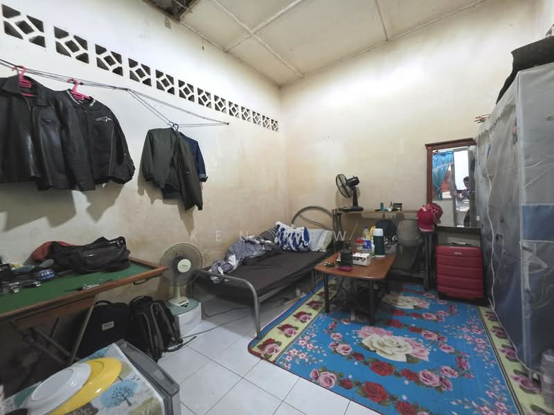 1-storey Terraced House for Sale in Taman Maluri (Cheras) - Ken Lew - Bedroom - PropertyGuru.com.my
