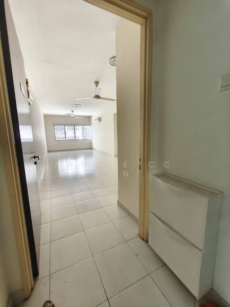 Service Residence for Sale at Koi Kinrara - Janice CC Tan - Living Room - PropertyGuru.com.my