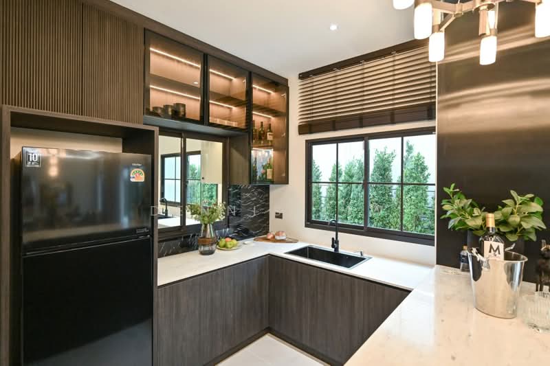 Rumah Teres 3 Tingkat untuk Dijual di Elmina (Shah Alam) - Dennis Saw - Kitchen - PropertyGuru.com.my