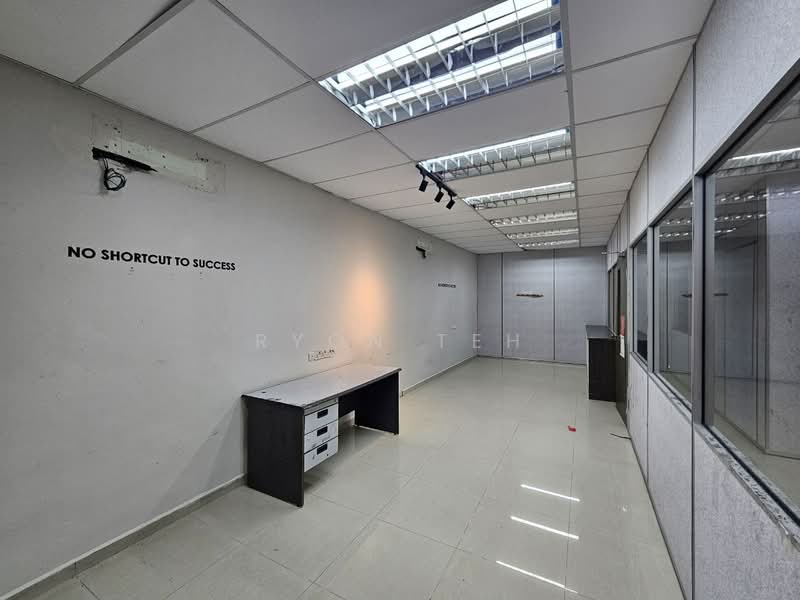 Kedai untuk Dijual di Taman Mount Austin (Tebrau) - Ryon Teh - Interior - PropertyGuru.com.my