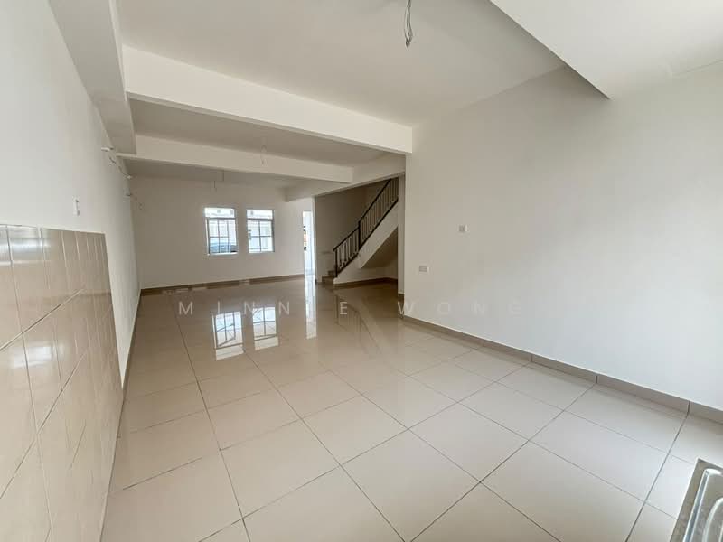 2-storey Terraced House for Sale in Anggun (Rawang) - Minnie Wong - Living Room - PropertyGuru.com.my