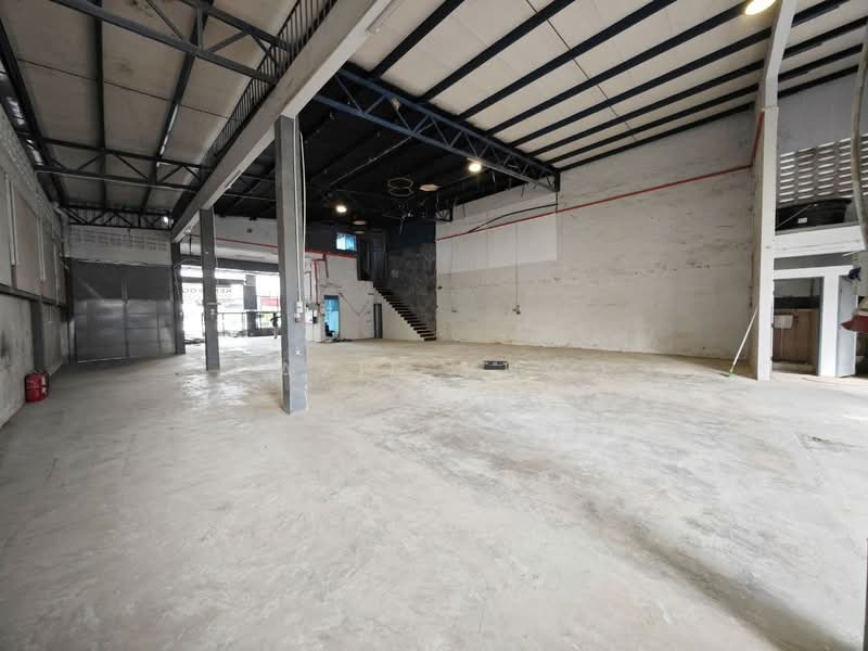 Semi-D Factory for Rent in Menglembu (Perak) - Qazin Khoo - Interior - PropertyGuru.com.my