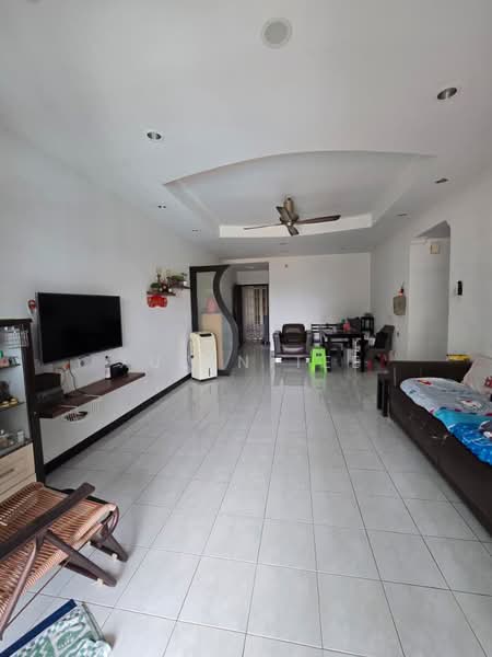 Pangsapuri untuk Dijual di Permas Ville Apartment - Xueen Tee - Living Room - PropertyGuru.com.my