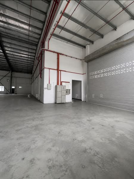Kilang untuk Disewa di Taman Desa Cemerlang (Ulu Tiram) - Kristopher Lee - PropertyGuru.com.my