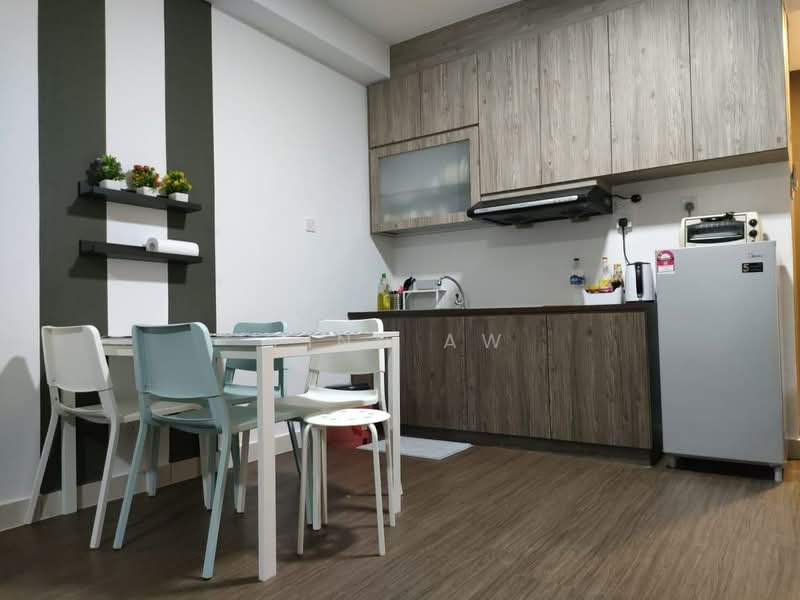 Service Residence for Sale at KSL Residence @ Daya - Finn Aw - Kitchen - PropertyGuru.com.my