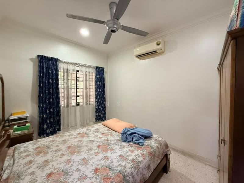 1-storey Terraced House for Sale in Taman Sri Mujur (Cheras) - Aimns Goy - Bedroom - PropertyGuru.com.my