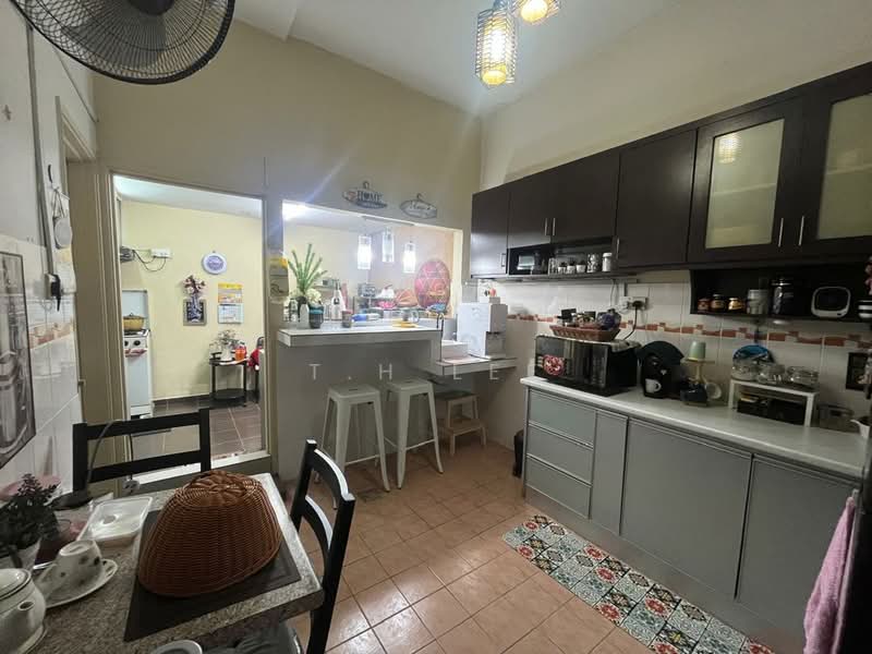 Rumah Teres untuk Dijual di Bandar Puteri Klang (Klang) - T.H Lee - Kitchen - PropertyGuru.com.my