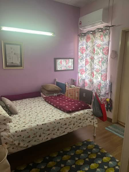 Rumah Teres untuk Dijual di Bandar Puteri Klang (Klang) - T.H Lee - Bedroom - PropertyGuru.com.my