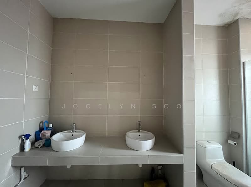 3-storey Terraced House for Sale in Alam Damai (Cheras) - Jocelyn Soo - PropertyGuru.com.my