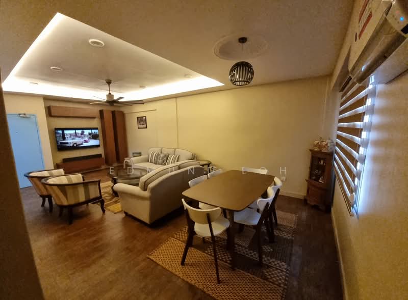 Pangsapuri untuk Dijual di Bayu Puteri - Edmund Loh - Living Room - PropertyGuru.com.my