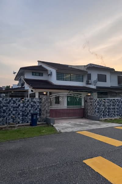 Rumah Berkembar untuk Dijual di Taman Anggerik (Johor Bahru) - Jaffrey . - PropertyGuru.com.my