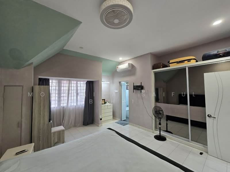 2-storey Terraced House for Sale in Setiawangsa (Kuala Lumpur) - Mohd Aizat Saiful Bahri - Bedroom - PropertyGuru.com.my