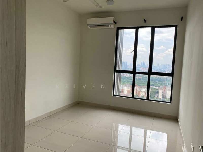 Kediaman Servis untuk Dijual di LakePark Residence @ KL North - Kelven Tan - View - PropertyGuru.com.my