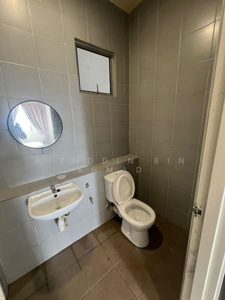 Condominium for Rent at Residensi Adelia - Aizuddin bin Ahmad - Bathroom - PropertyGuru.com.my